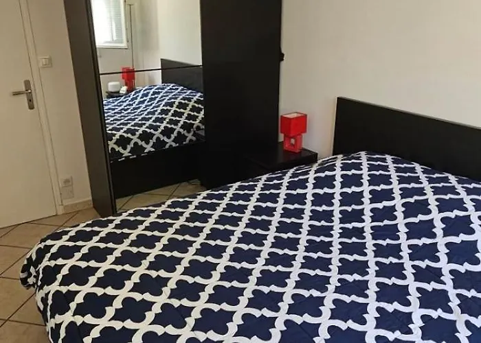 Your Comfy In Juan-les-pins & Parking Appartement *